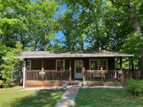 Hickory Manor Hideaway Close to Dollywood
